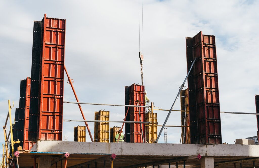 Lores Constructora ofrece servicios de construcción en La Jana